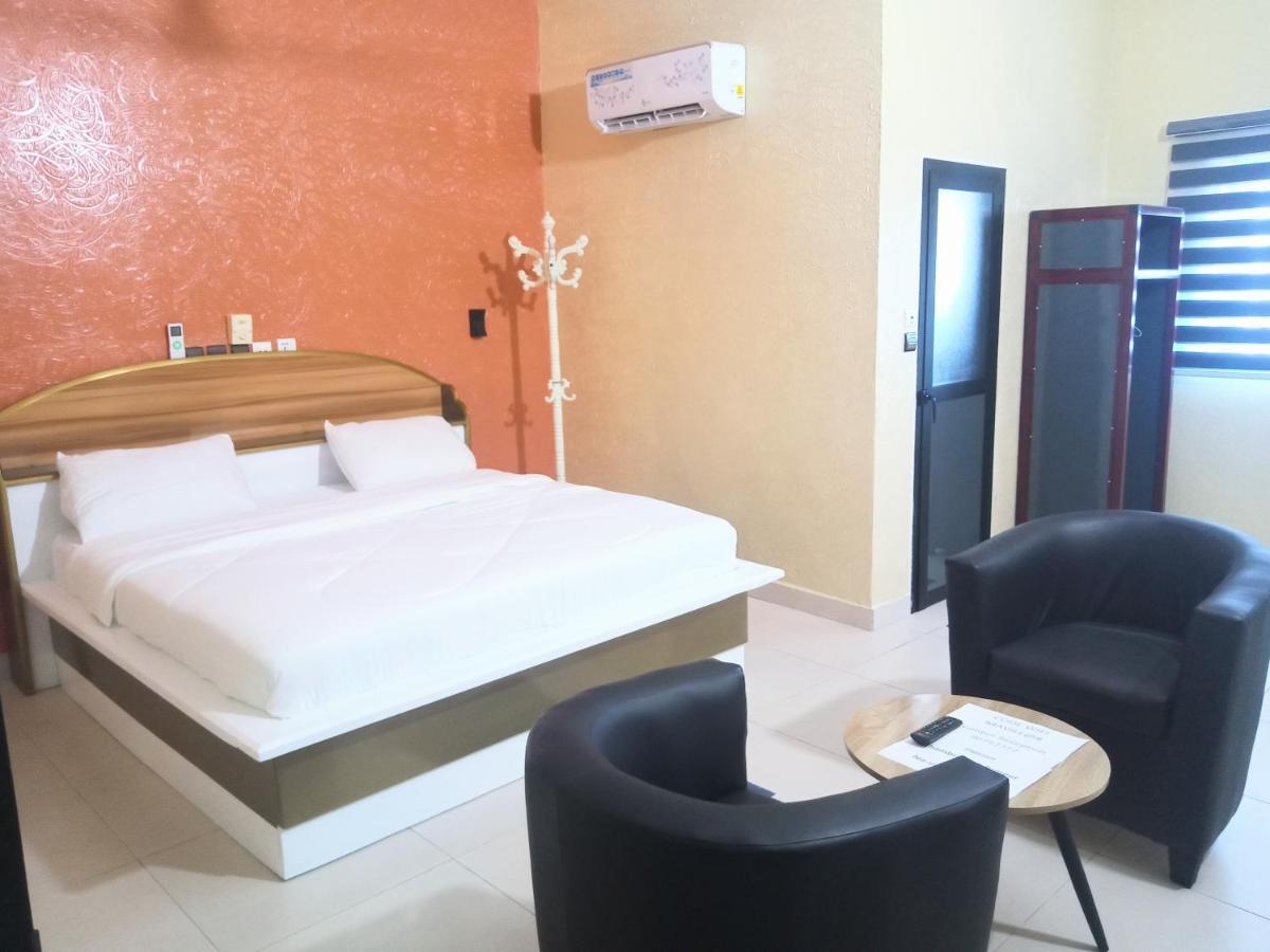 Hotel Mavilla Cotonou Exteriér fotografie