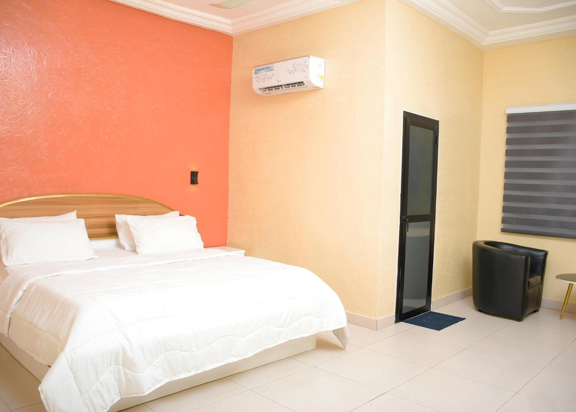 Hotel Mavilla Cotonou Exteriér fotografie