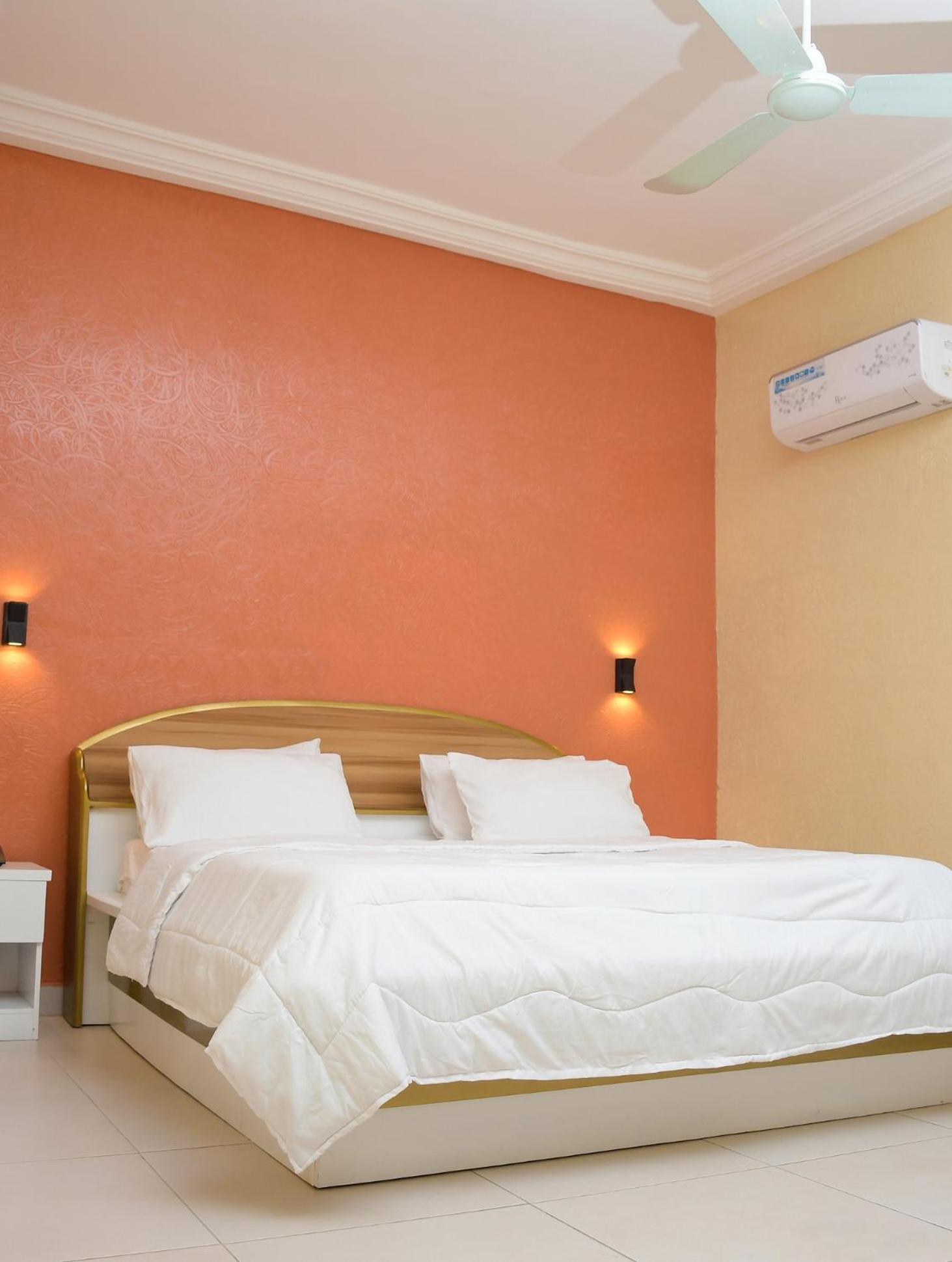 Hotel Mavilla Cotonou Exteriér fotografie