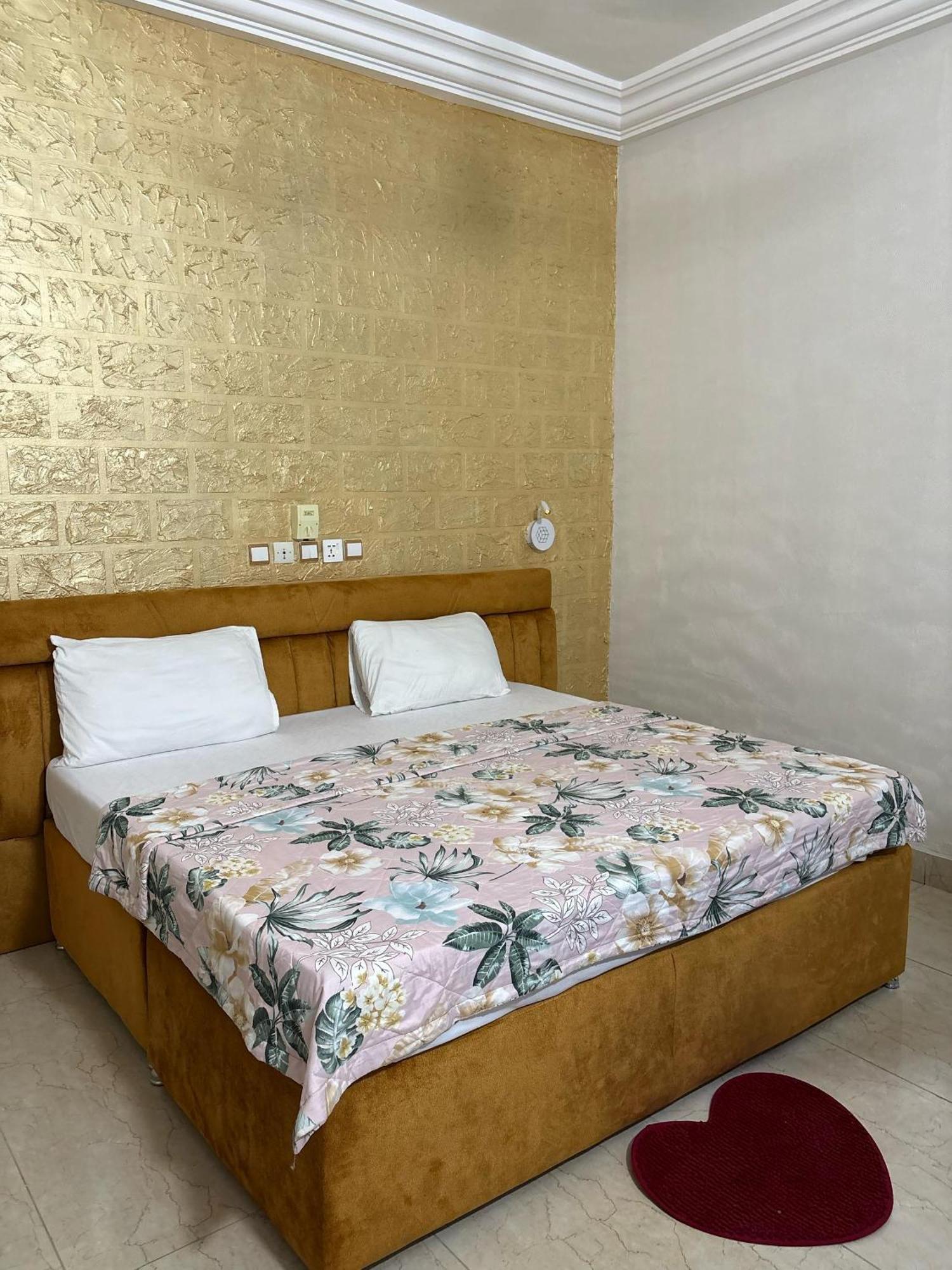 Hotel Mavilla Cotonou Exteriér fotografie